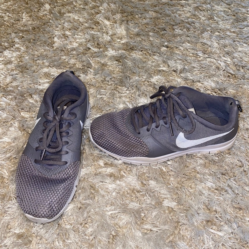 Nike Flex Essential Women’s Cross Training Shoes